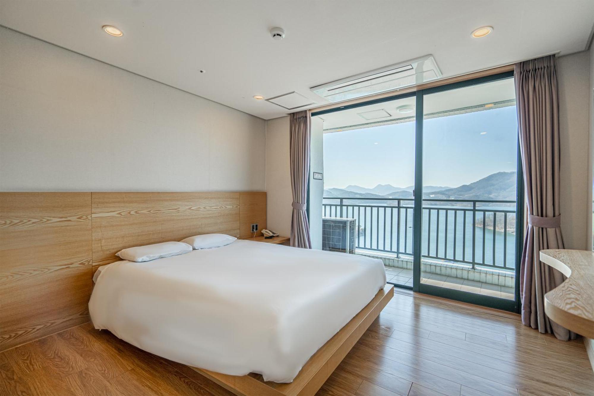 Chengpung Resort Jecheon Exterior foto